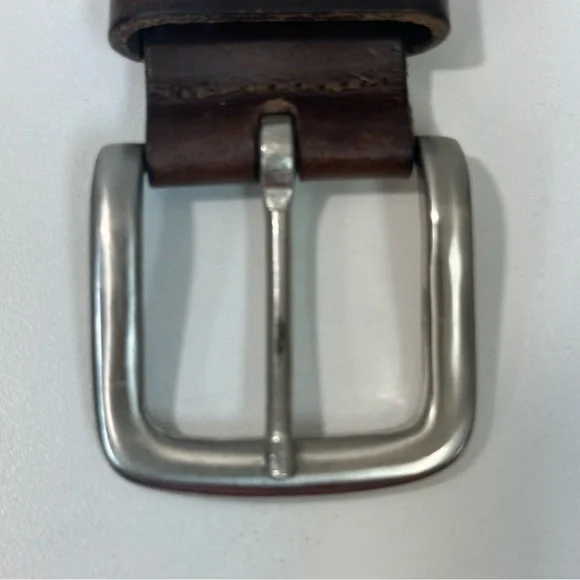 Brown Belt Genuine Leather Women’s silver Buckle Size Large Rivets - Picture 3 of 8